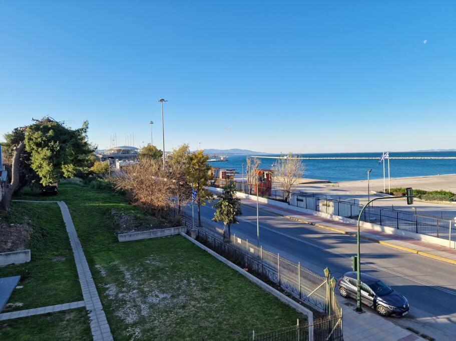 Patras Blue Sea And Sky Deluxe Apartment Buitenkant foto